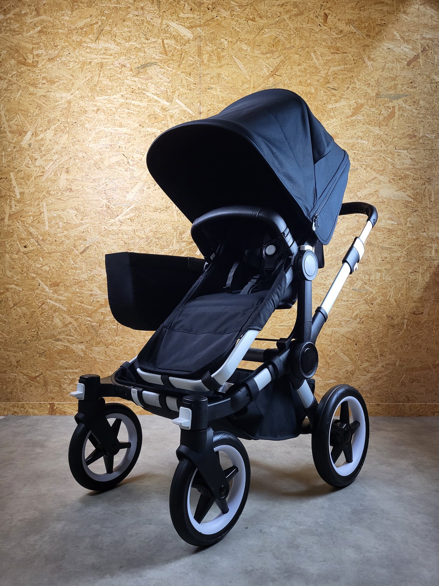 Bugaboo - Donkey 3 Twin Geschwisterwagen (2xsportsitze / 2xbabywanne) Inkl. Seitliche Gepäcktasche - Black in Gutem