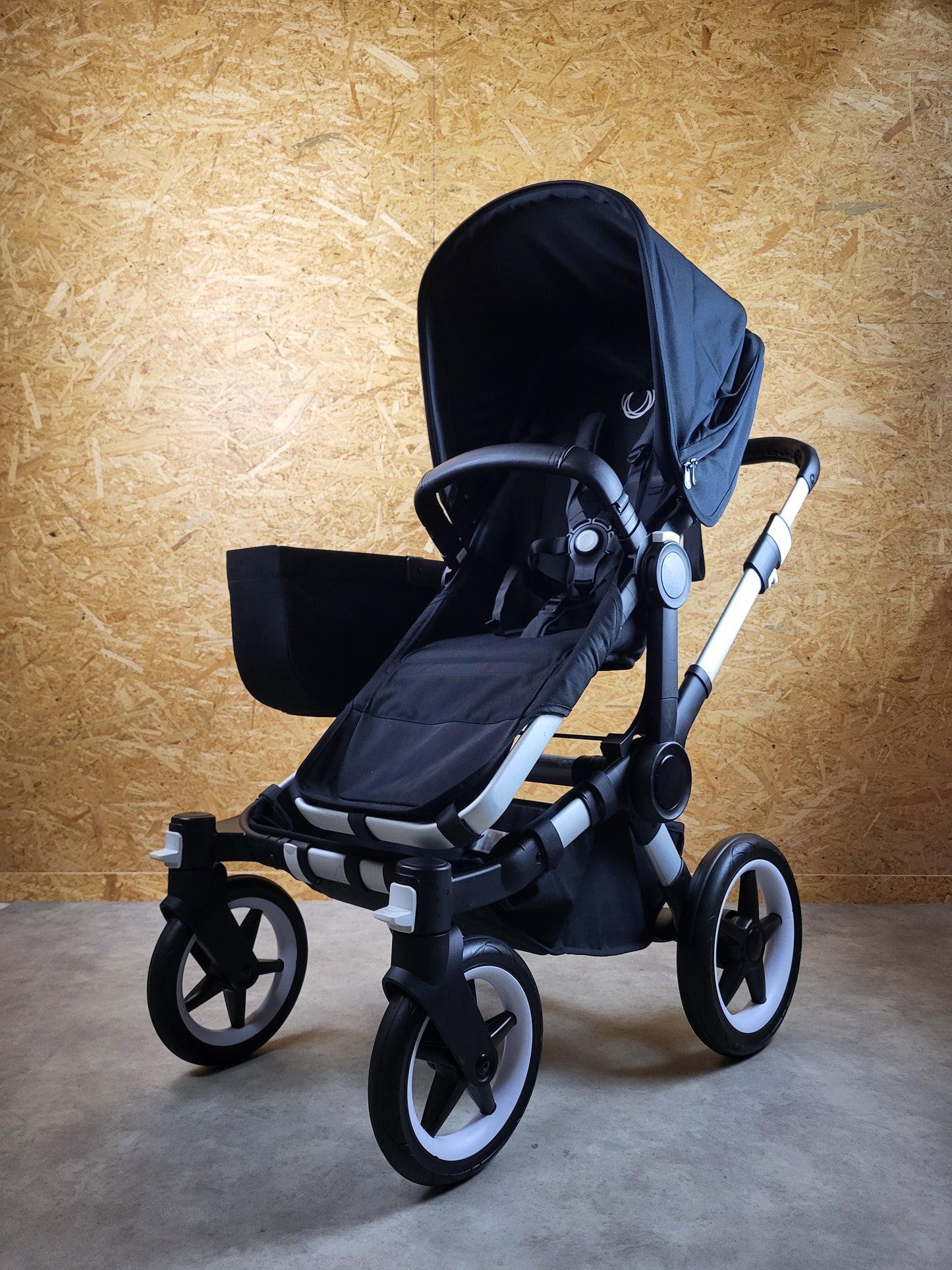 Bugaboo - Donkey 3 Twin Geschwisterwagen (2xsportsitze / 2xbabywanne) Inkl. Seitliche Gepäcktasche - Black in Gutem