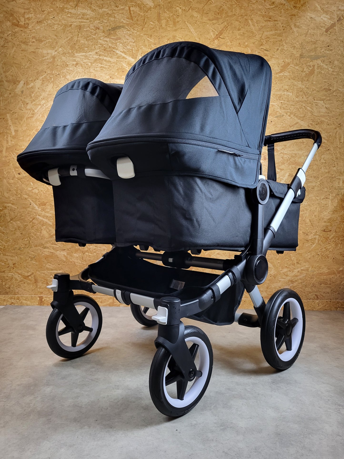 Bugaboo - Donkey 3 Twin Geschwisterwagen (2xsportsitze / 2xbabywanne) Inkl. Seitliche Gepäcktasche - Black in Gutem