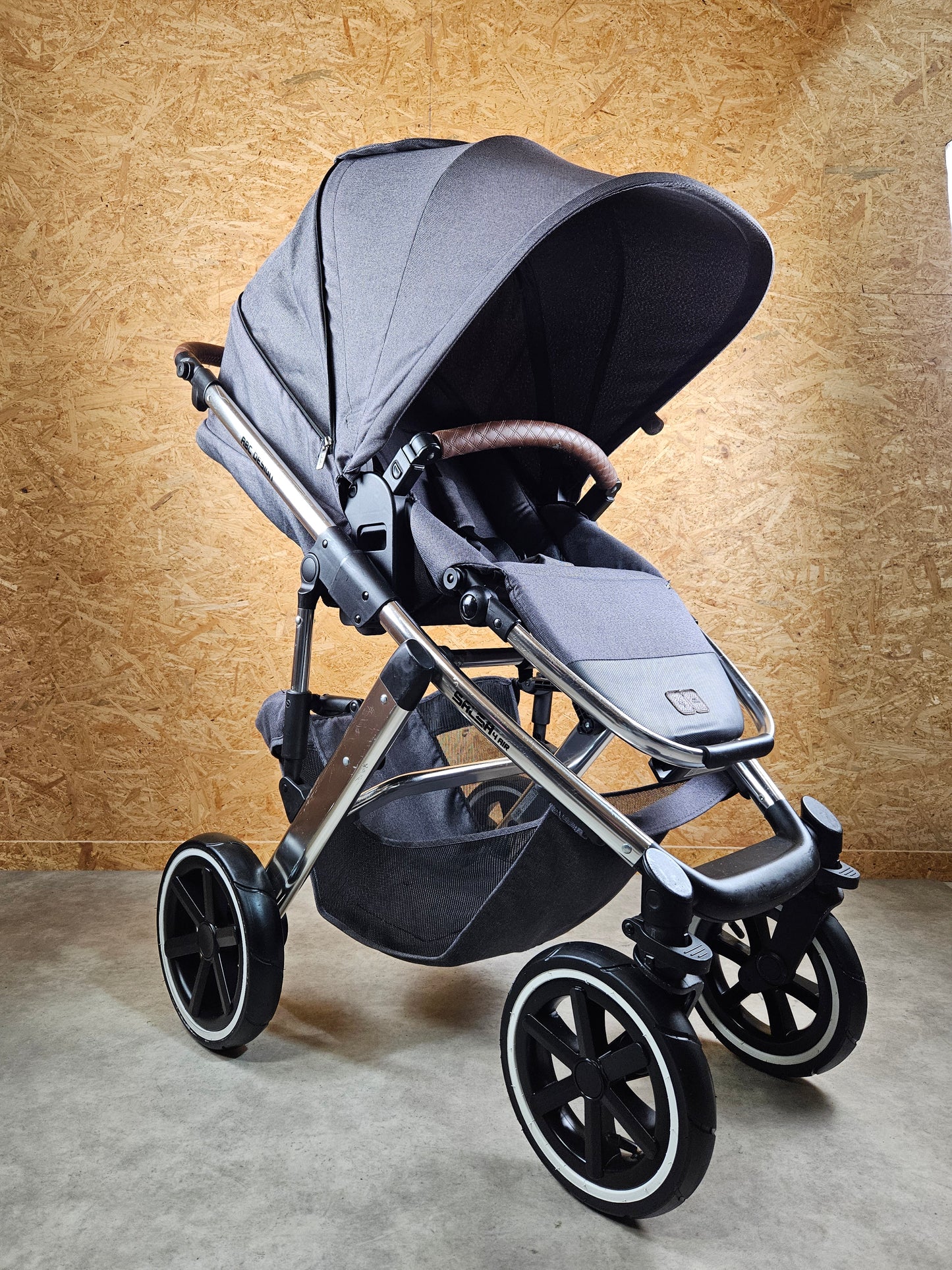 ABC Design - Salsa 4 Air Diamond Edition Kombikinderwagen (Sportsitz und Babywanne) - Grau in gutem Zustand