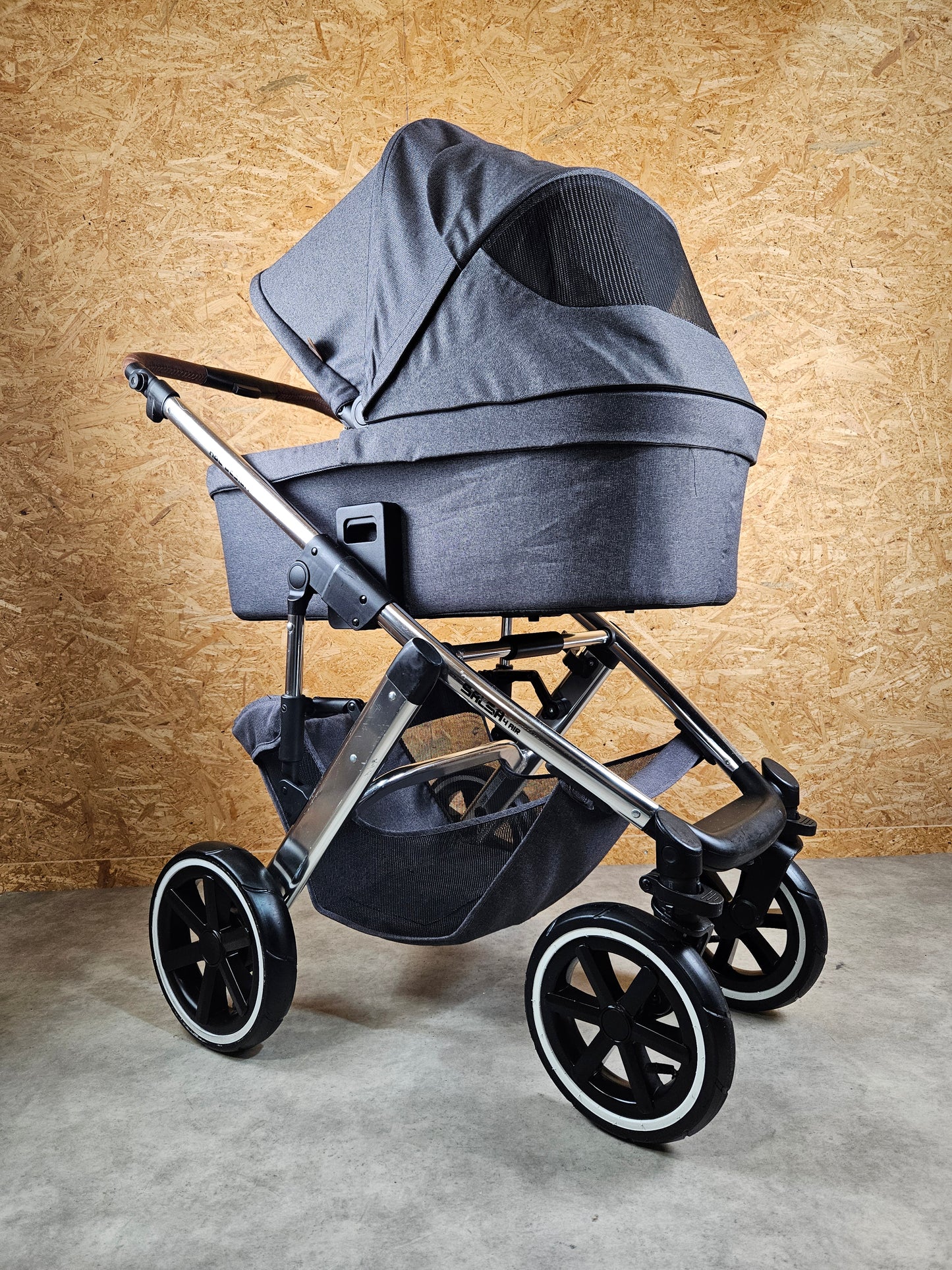 ABC Design - Salsa 4 Air Diamond Edition Kombikinderwagen (Sportsitz und Babywanne) - Grau in gutem Zustand