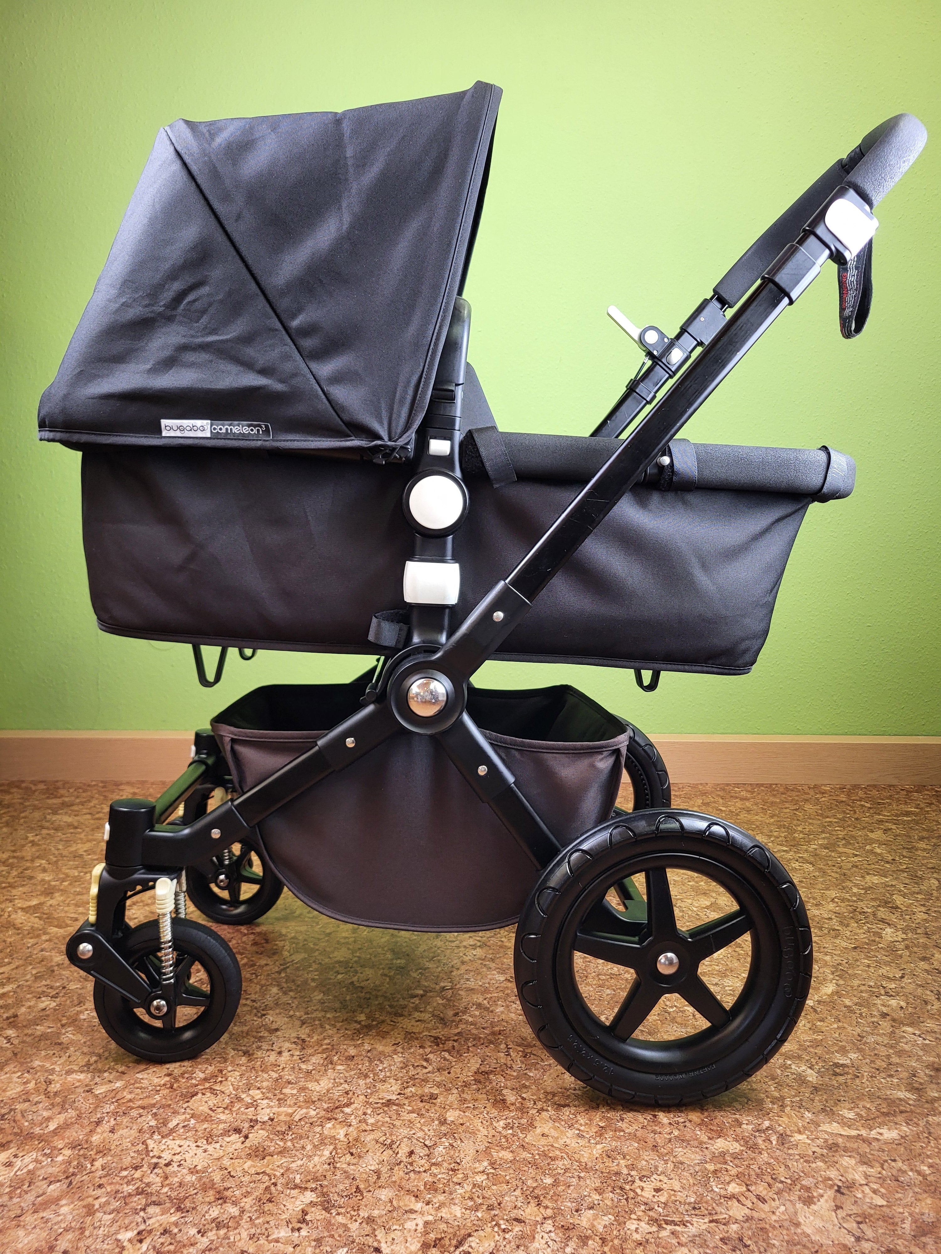 Bugaboo Cameleon 3 Black Kombikinderwagen Liegewanne und Sportsitz The Little Move