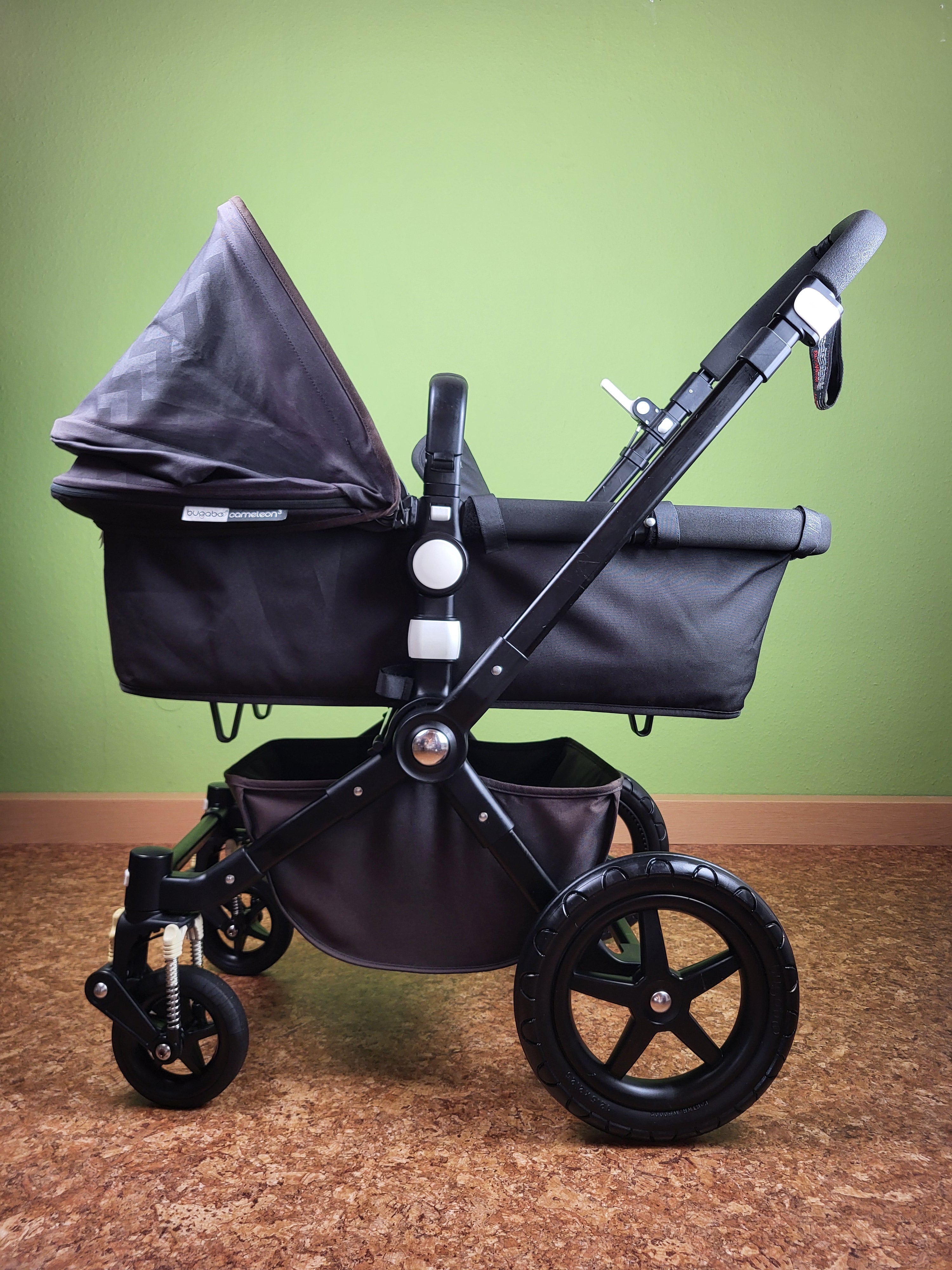 Bugaboo Cameleon 3 Black Sonderedition Kombikinderwagen Liegewanne The Little Move