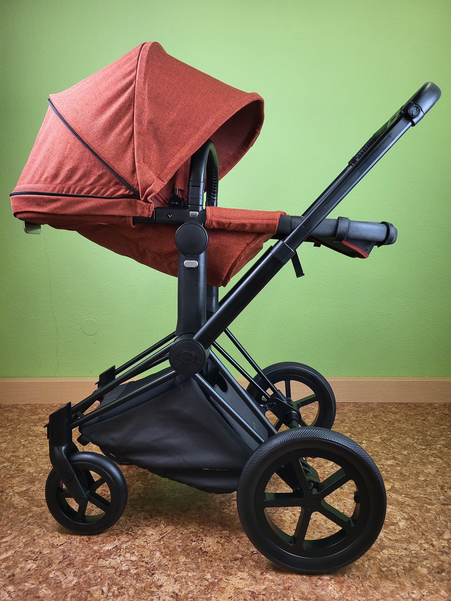 Cybex Priam - Autumn Gold / Schwarz Gestell Kombikinderwagen (liegewanne Und Sportsitz) Orange / Sehr Gut Kinderwagen 16