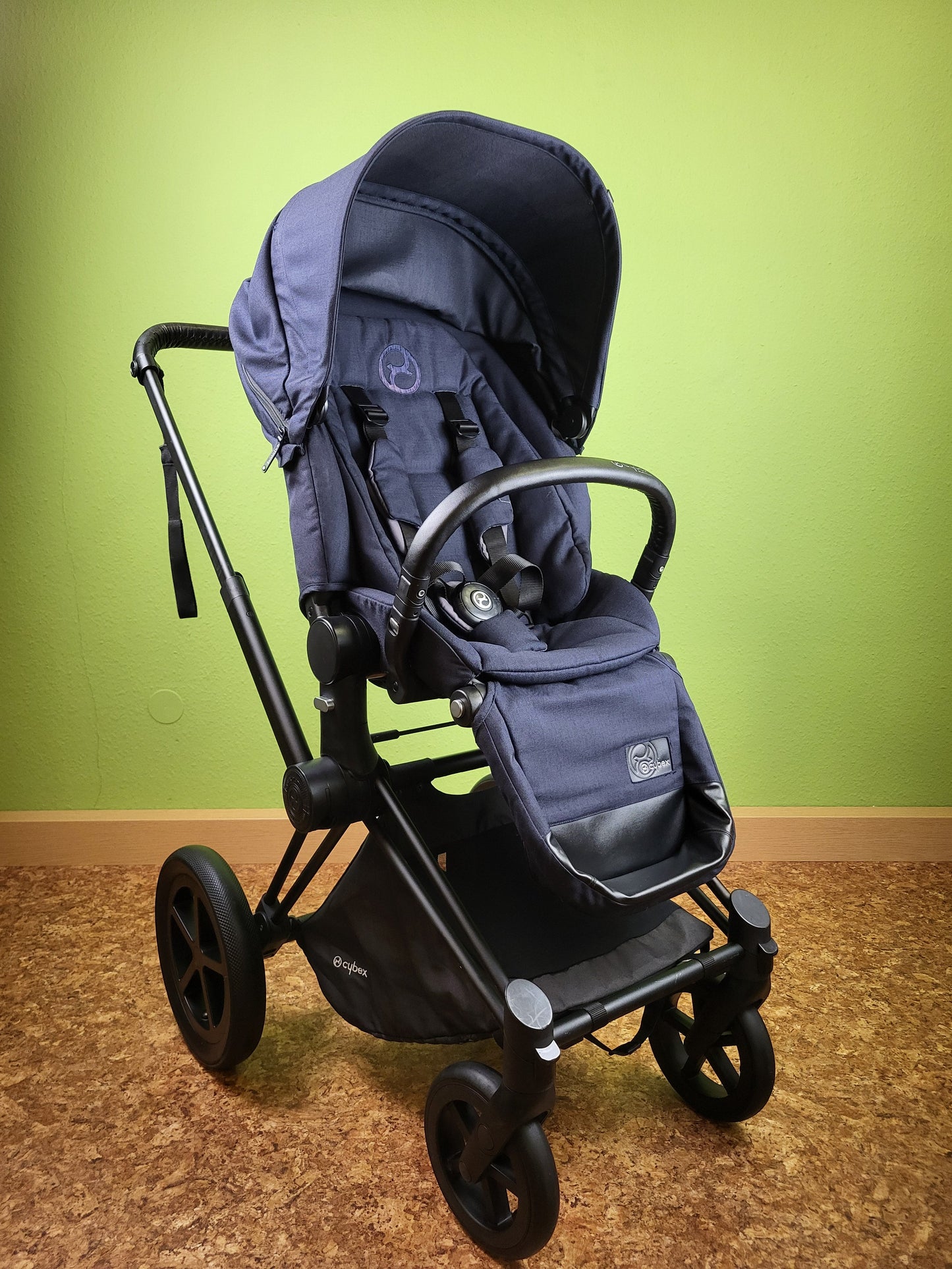 Cybex Priam Stardust Black - Kombikinderwagen Schwarz / Gut Kinderwagen 14