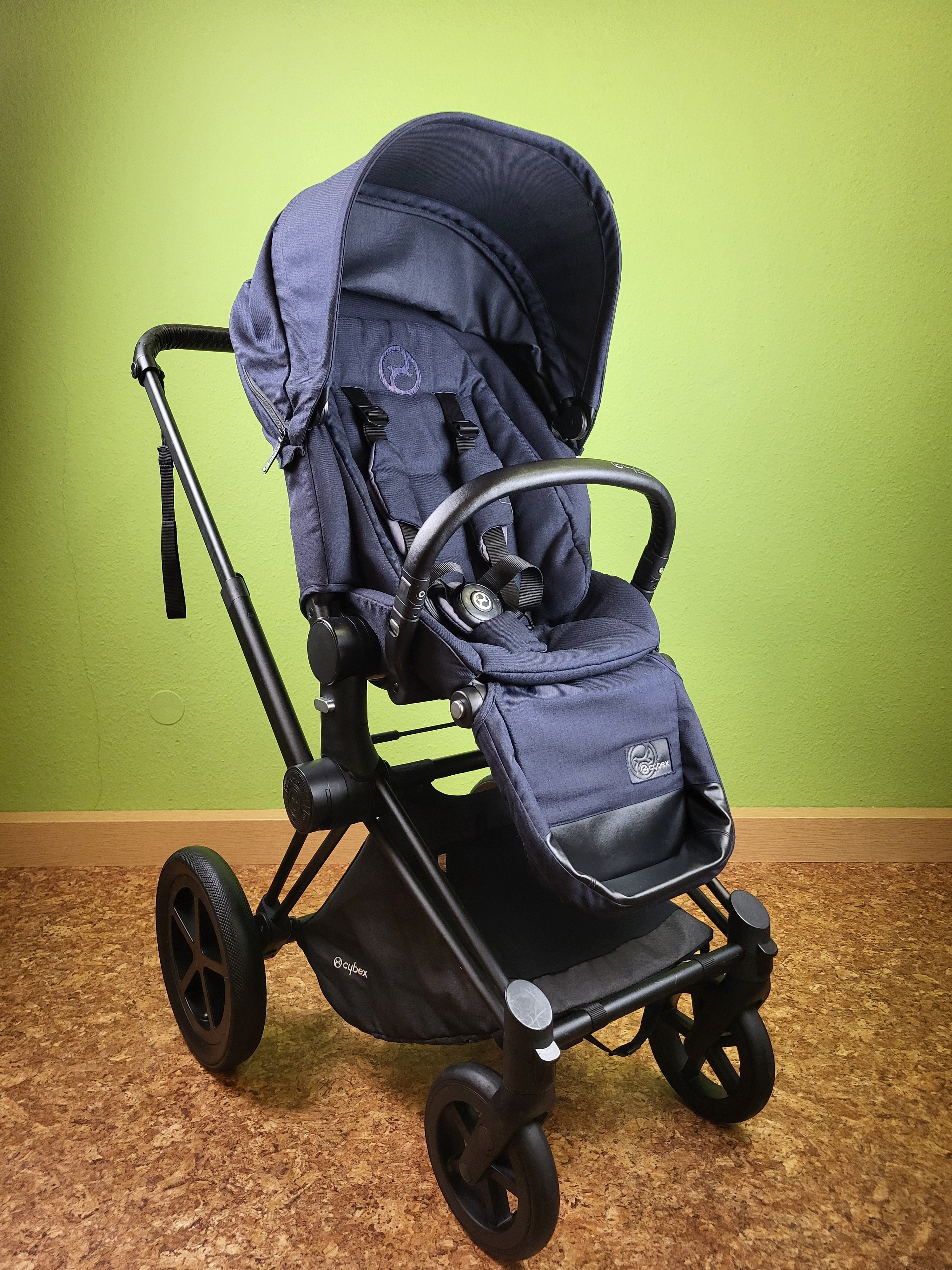 Cybex Priam Stardust Black Kombikinderwagen The Little Move