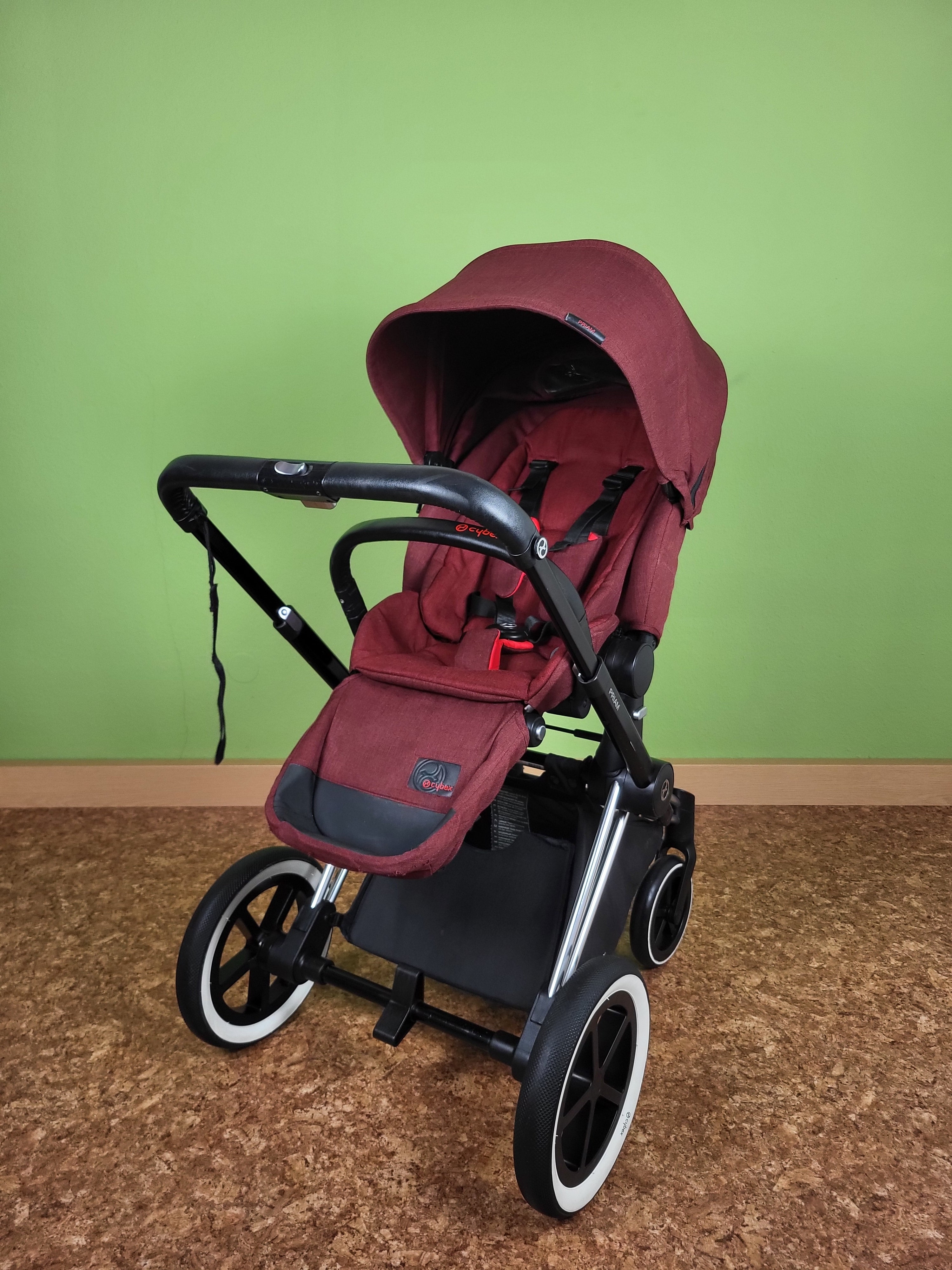 Cybex Priam True Red Limited Edition Kombikinderwagen The Little Move